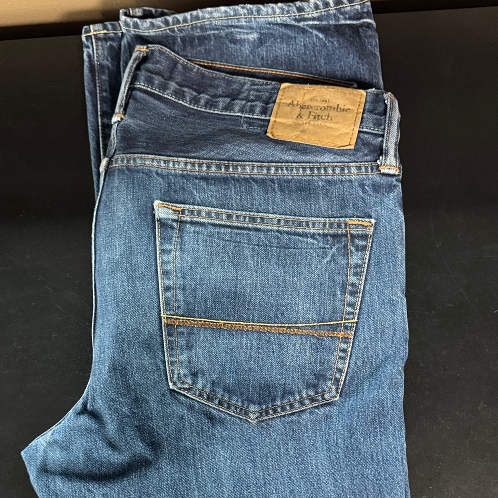 Abercrombie & Fitch Men's Classic Blue Bootcut Jeans